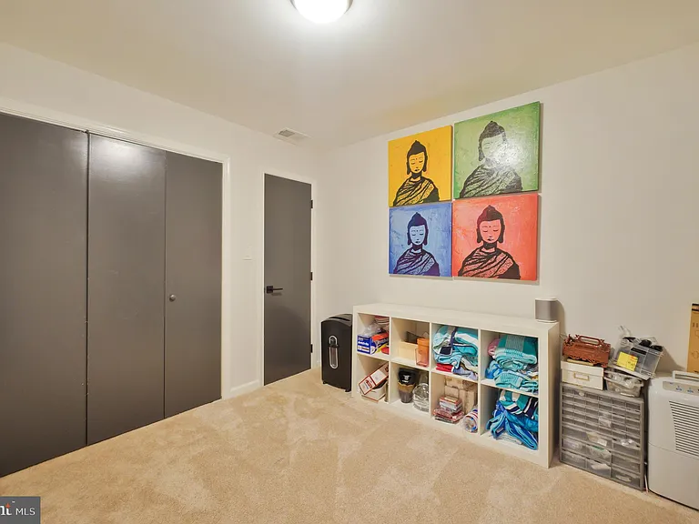 4732 Massachusetts Ave NW — Photo 32