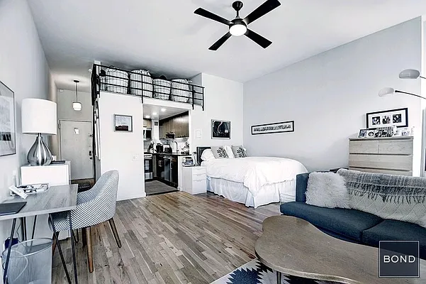 Rented by Bond New York | media 27