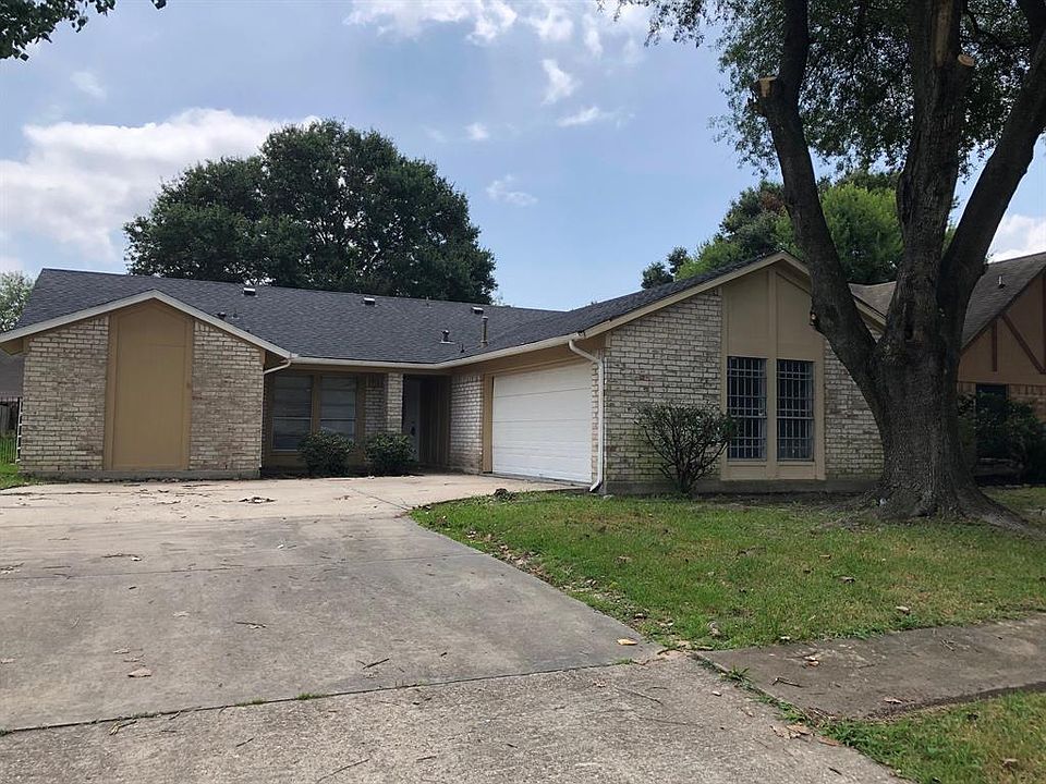 1st image of 5407 Cactus Forest Dr