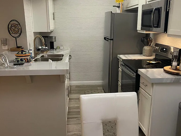 4444 E Paradise Village Pkwy N #160 — Photo 3