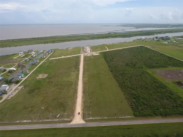 87 Private Road 687 Lot 30, Matagorda, TX 77457