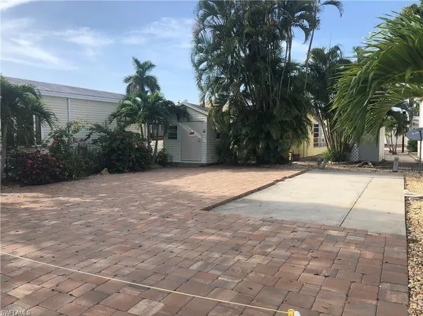 5628 Red Bird LN, FORT MYERS, FL 33908