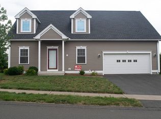 14 Chapman Chas #47, Windsor Locks, CT 06096