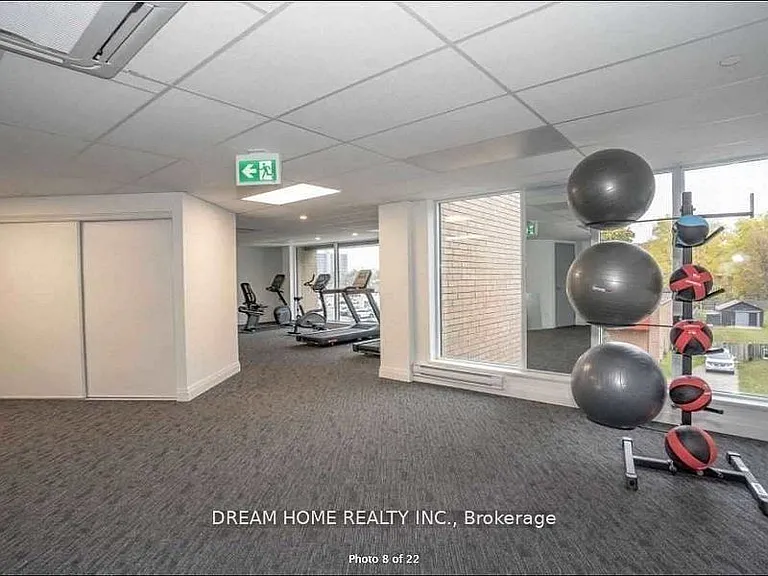 1 Falaise Rd #7C — Photo 10