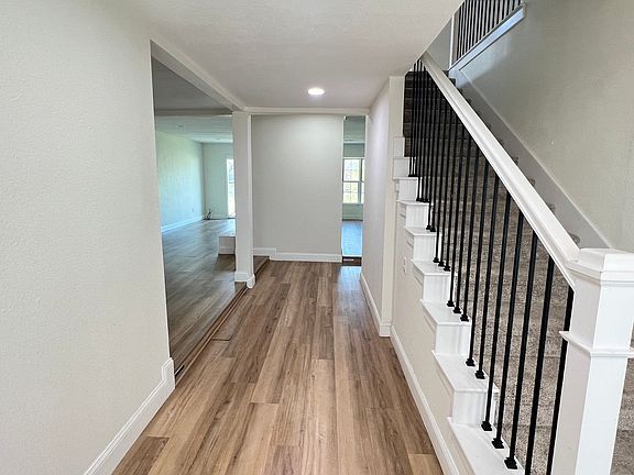 2nd image of 2944 Portales Dr