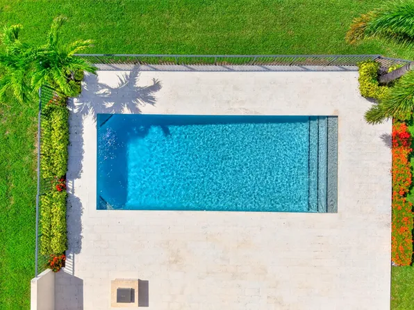 8236 Grand Prix Lane, Boynton Beach, FL 33472