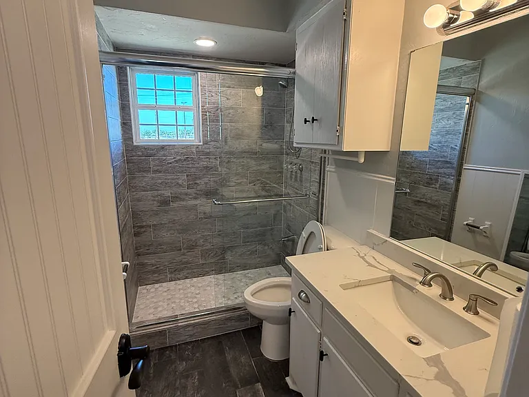 105 Acker St — Photo 12