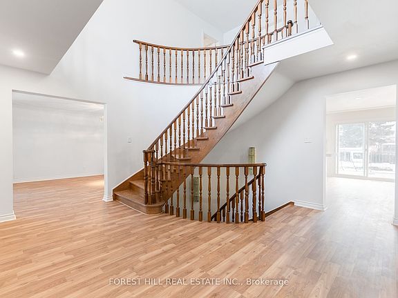 4th image of 211 Carrville Rd