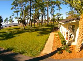 1403 Constitution Dr, Port Saint Joe, FL 32456