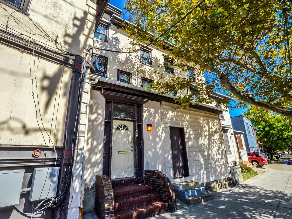 3965 Baltimore Ave #3