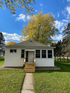 612 Bluff Ave, Saint Charles, MN, 55972