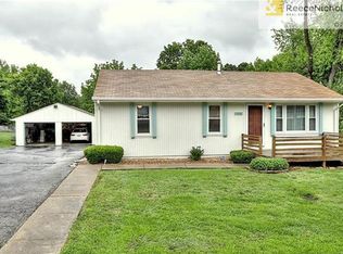 1528 E Sea Ave, Independence, MO 64050