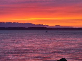 5211 Beach Dr SW #U, Seattle, WA 98136