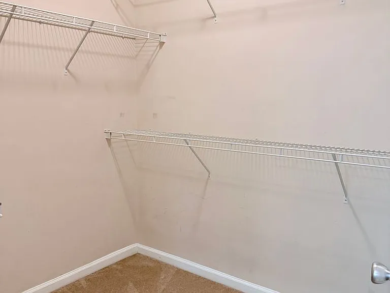 1055 Park Row N — Photo 15