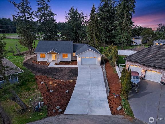 3rd image of 148 Sunland Drive