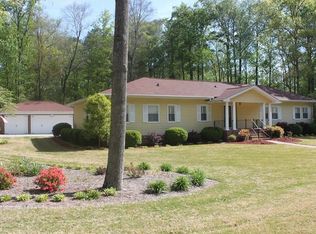 1080 Chantilly Dr, Alpharetta, GA 30004