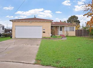 1915 Tracy Ct, Modesto, CA 95350