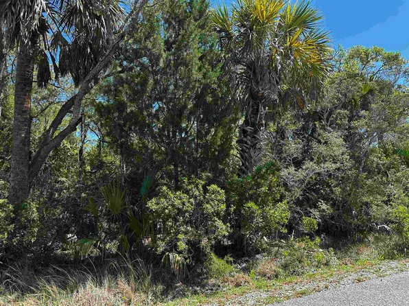 14 Oyster Bay Dr #2, Crawfordville, FL 32327