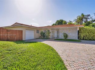 8825 SW 85th Ave, Miami, FL 33156