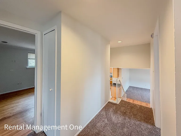 5604 Haymeadow Dr — Photo 13