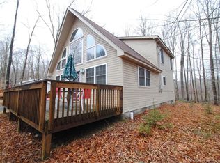 268 Maxatawny Dr, Pocono Lake, PA 18347