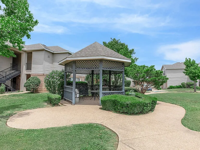 Amelia Parc Sr II — Photo 3
