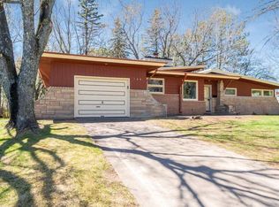 166 Farley Ln, Duluth, MN 55803