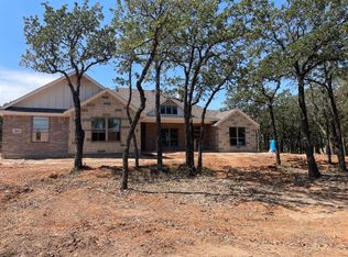 2009 Damascus Rd, Poolville, TX 76487