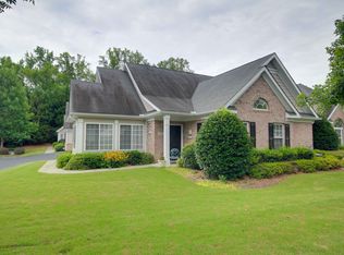 2404 Village Ln, Roswell, GA 30075
