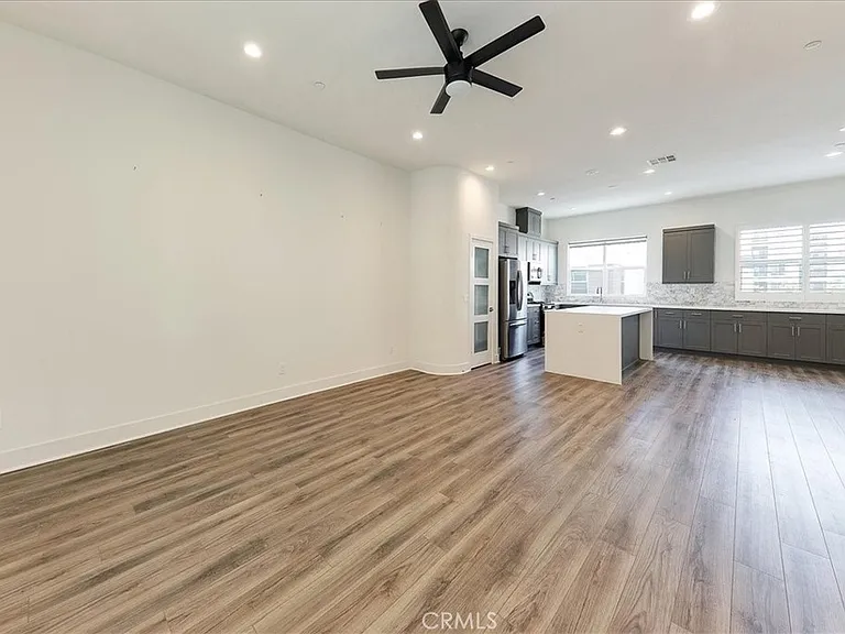 987 E Mason Ln #129 — Photo 18