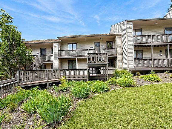 3rd image of 2046 E Waters Edge Dr #23