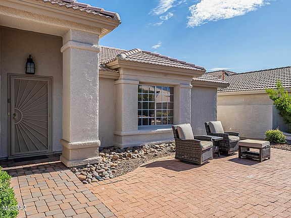 2nd image of 64364 E Galveston Ln