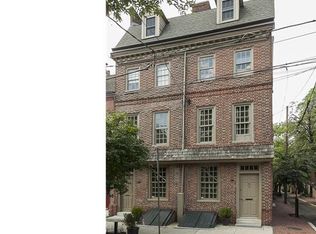 758 S Front St, Philadelphia, PA 19147