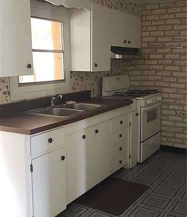 5th image of 212 W Idlewild Ave