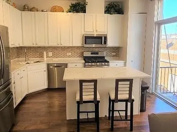 849 W Ohio St, Chicago, IL 60642