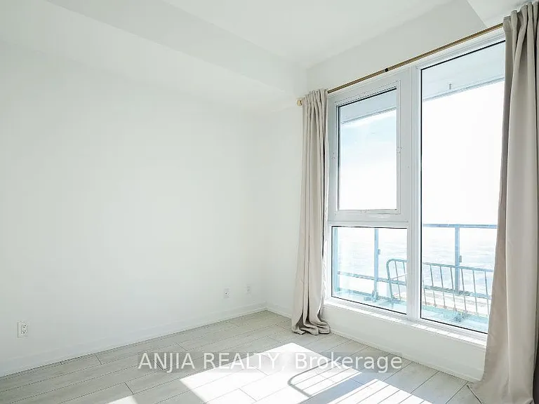 898 Portage Pkwy #2206 — Photo 11