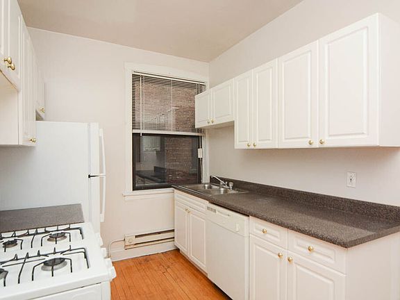 3rd image of 1315-315 Oak Ave #Dj1