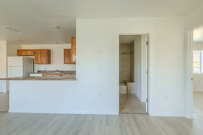 2413 Tremont Ave #B3 — Photo 6