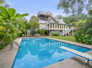 1655 Middle St, Sullivans Island, SC 29482