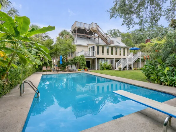 1655 Middle St, Sullivans Island, SC 29482