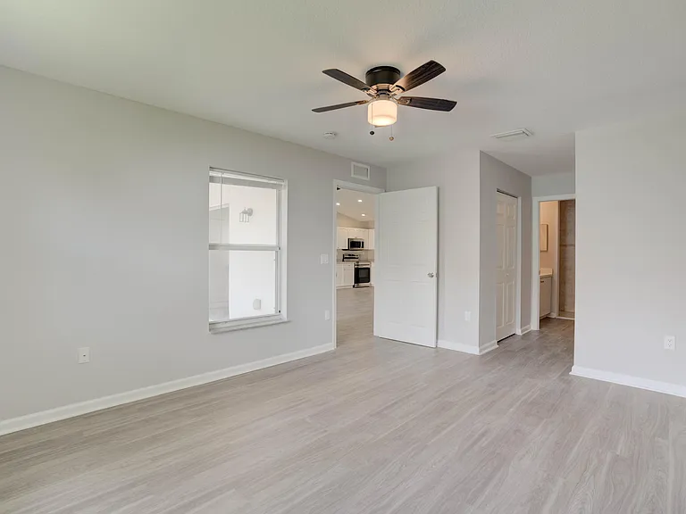 9244 Roan Ln #B — Photo 15