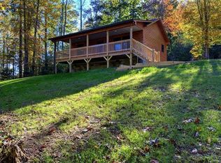 603 Bearwallow Mountain Rd, Hendersonville, NC 28792