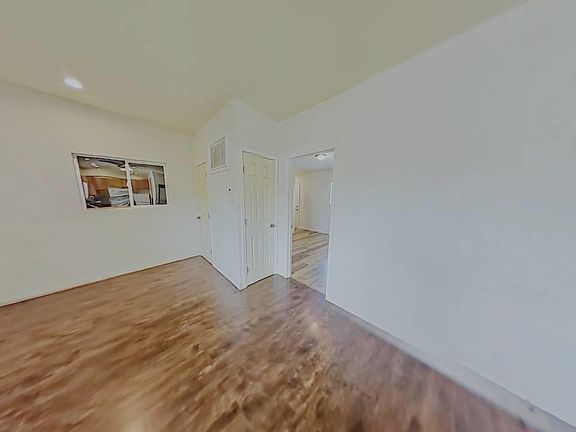4th image of 606 Placid Ln