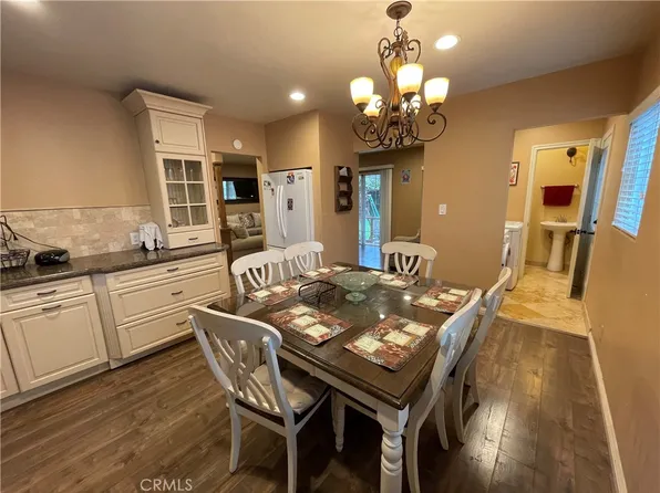1613 W Cubbon St, Santa Ana, CA 92703