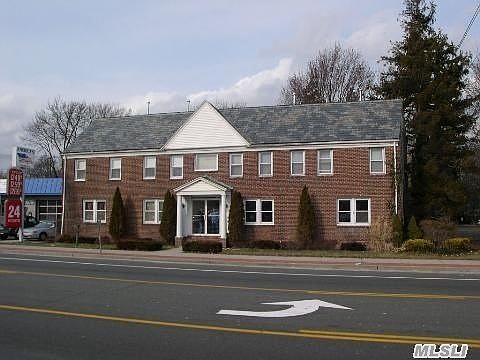 1st image of 457 Montauk Hwy