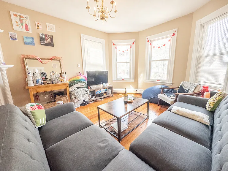 52 Fayette St #1 — Photo 5