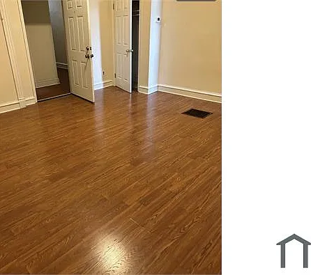 2215 Brookfield Ave #1 — Photo 3