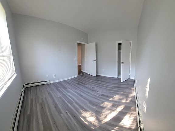 5th image of 613 Forest Ave APT 2167