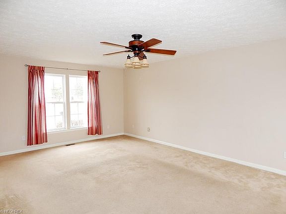 2nd image of 5309 Stonehurst Dr
