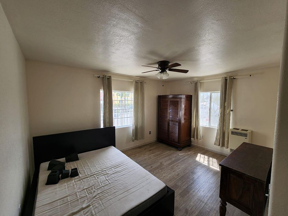1st image of 3771 S Catalina St